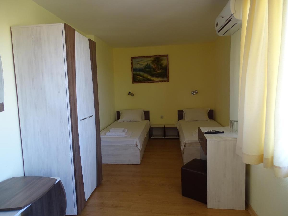 Hotel Kovachevi House à Primorsko Extérieur photo