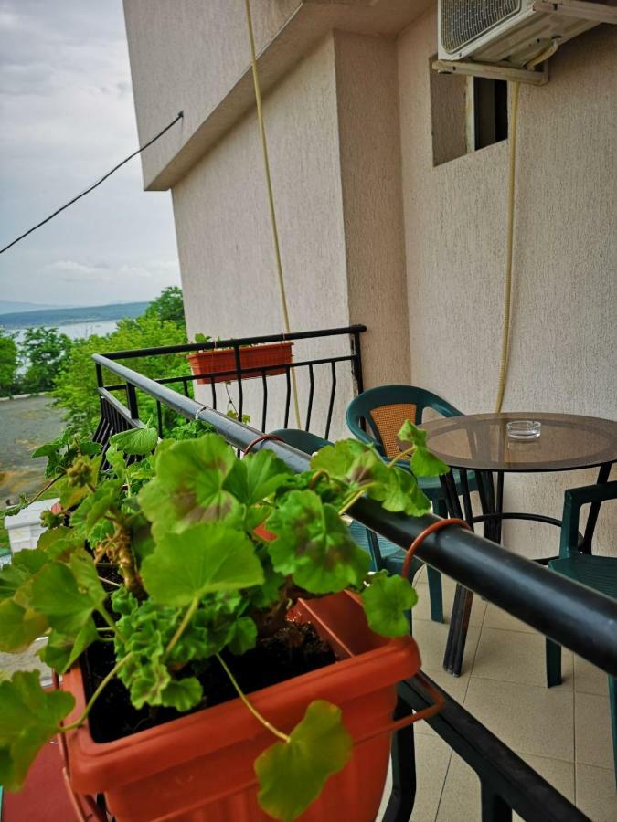 Hotel Kovachevi House à Primorsko Extérieur photo